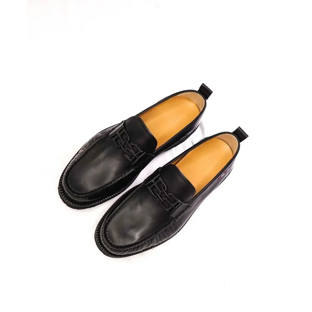 $800 BALLY - Black Leather 